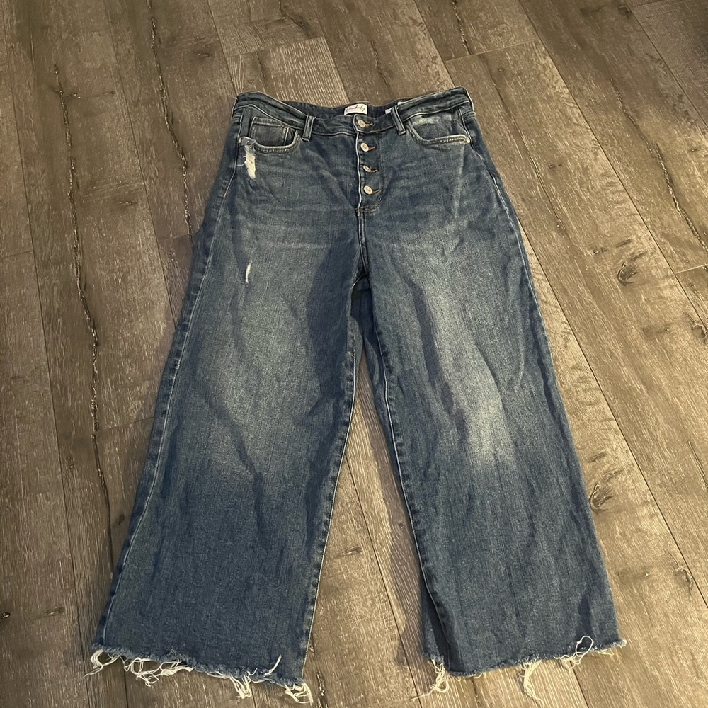 Wonderly Women’s Jeans